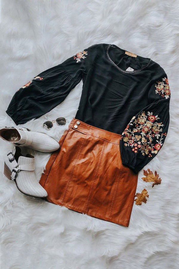 Floral Embroidery Balloon Sleeve Top